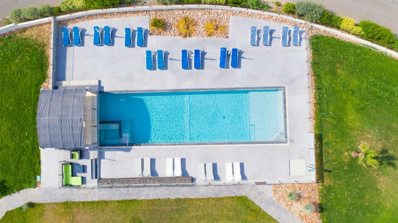 De La Pyramide Hotel 3*